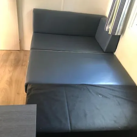 Bungalow 6 Personnes Dans Camping Familiale Agde