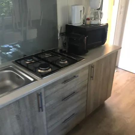 Daire Bungalow 6 Personnes Dans Camping Familiale