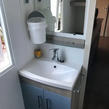 Daire Bungalow 6 Personnes Dans Camping Familiale Agde